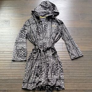 Snoop Dogg Dogg Supply Bandana Print Robe Mens Sz Large Black and White Hooded